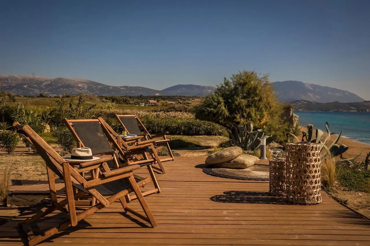 Thalassa Suite-Grand Blue Beach Residence Lixúri